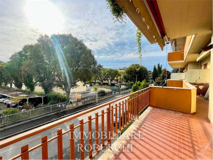 Appartamento quadrilocale in vendita in Varlungo, Rovezzano, Firenze