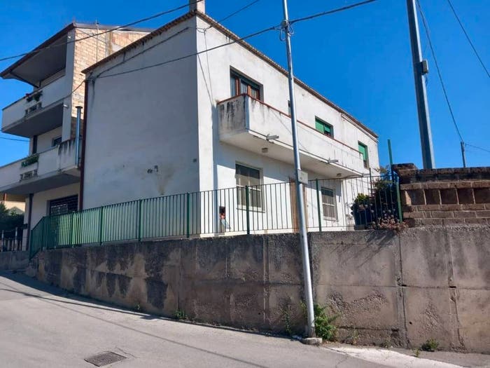 Casa con 6 locali in vendita in Via Aventino, Brecciarola, Chieti