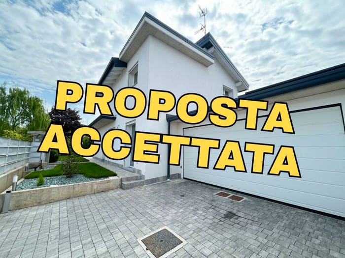 Casa con 5 locali in vendita in Via Firenze, Oggiona Santo Stefano, Oggiona con Santo Stefano