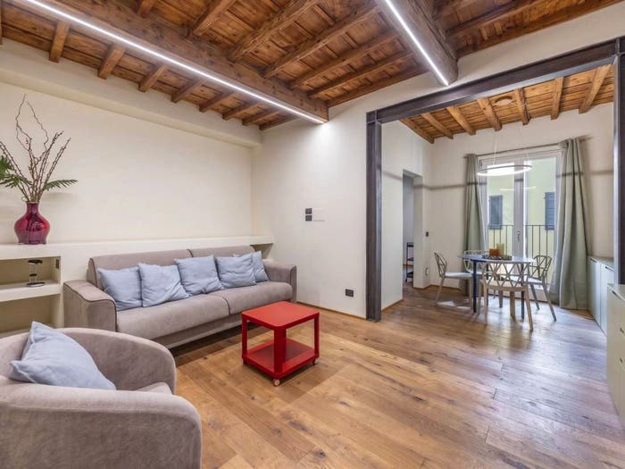 Appartamento trilocale in vendita in Via dei Serragli, San Frediano, Firenze