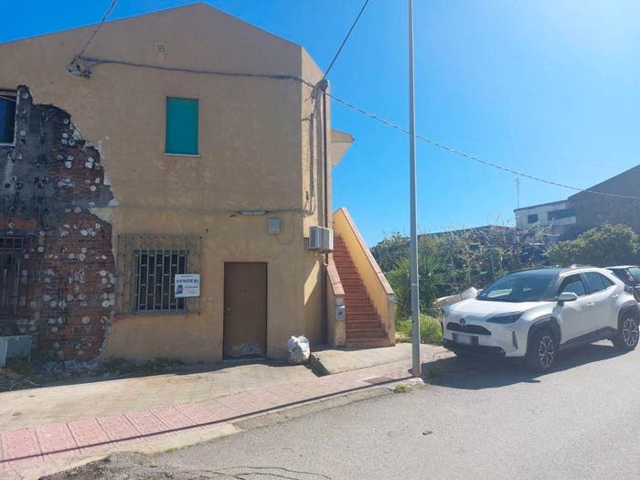 Appartamento bilocale in vendita in SP Valdina ME Italia, Via Valdina, Valdina