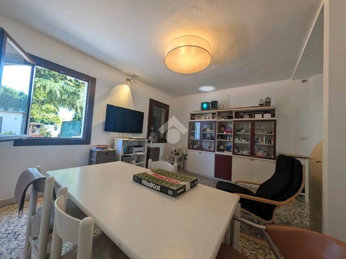 Casa quadrilocale in vendita in bifamiliare via della croce, La Croce, Preganziol