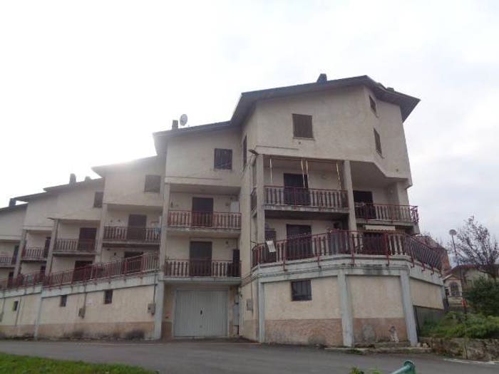 Appartamento bilocale in vendita in Via Serra, San Giacomo, Roburent