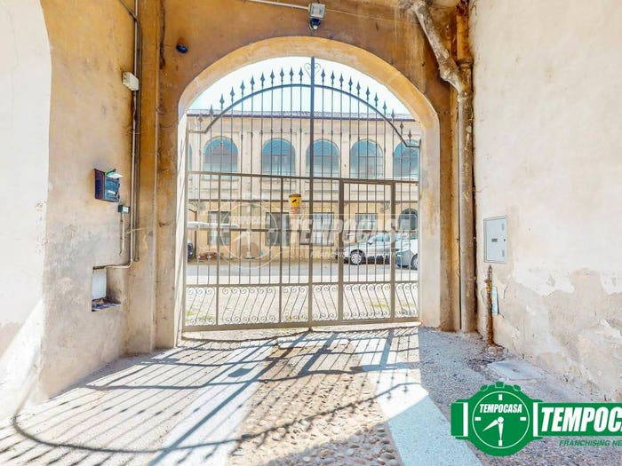 Appartamento trilocale in vendita in Via Giuseppe Mazzini, Centro, Mede