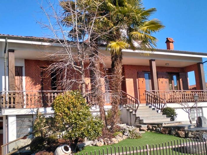 Casa con 5 locali in vendita in Via Monte Ollero, Centro, Busca