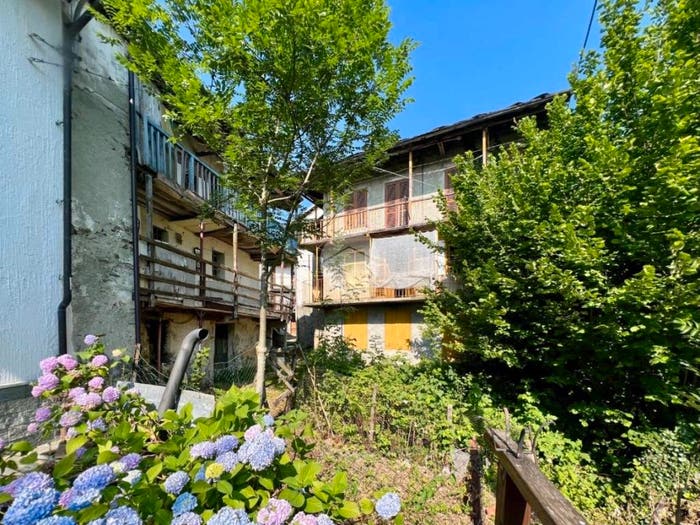 Appartamento bilocale in vendita in FRAZIONE AIRES, Viù