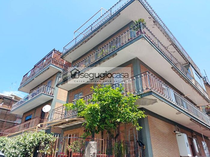 Appartamento quadrilocale in vendita in Via Sabatino Lopez, La Storta, Roma