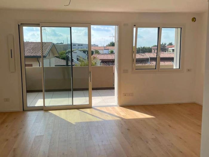 Appartamento quadrilocale in vendita in Via Giotto, Castelfranco Veneto