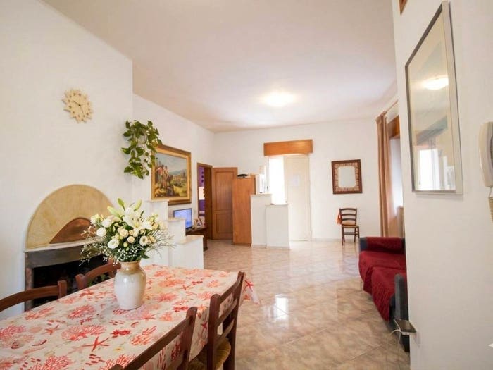 Appartamento con 5 locali in vendita in Via Antonio Gramsci, Aradeo