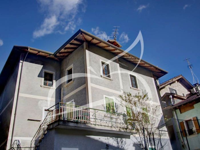Appartamento trilocale in vendita in Località Villa Rendena, Villa Rendena, Porte di Rendena