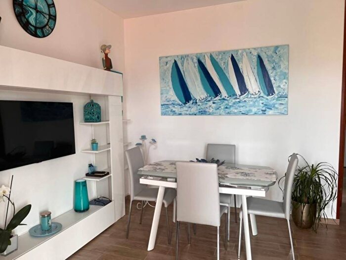 Appartamento bilocale in vendita in Via Gerolamo Rossi, Via Romana, Bordighera