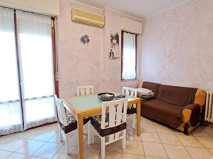 Appartamento trilocale in vendita in Baia Flaminia, Pesaro