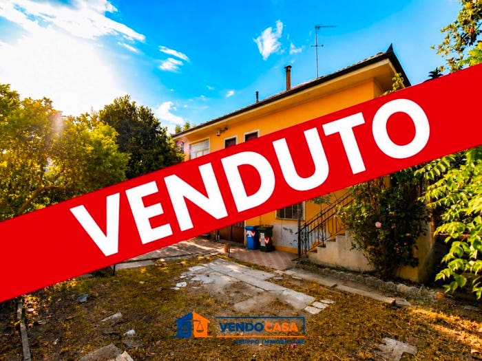 Casa con 5 locali in vendita in Strada Carignano, Barauda, Moncalieri