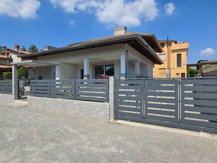 Casa con 5 locali in vendita in Via San Giustino, Calusco d'Adda