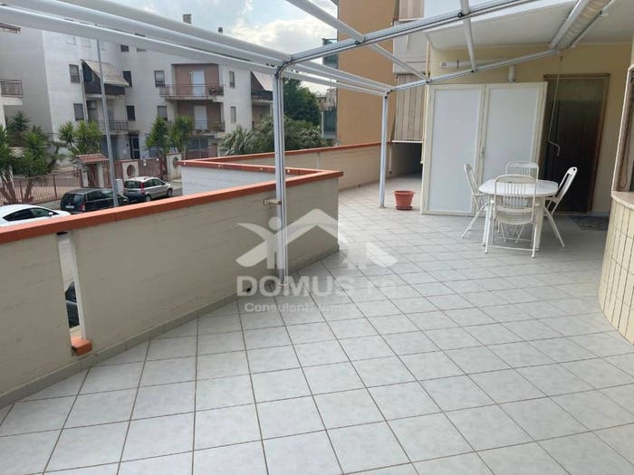 Appartamento con 6 locali in vendita in Via delle Querce, Castel del Monte, Andria