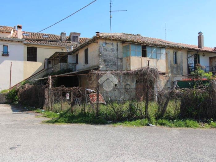 Casa con 5 locali in vendita in VIA CASENUOVE GRANARI, Montopoli di Sabina