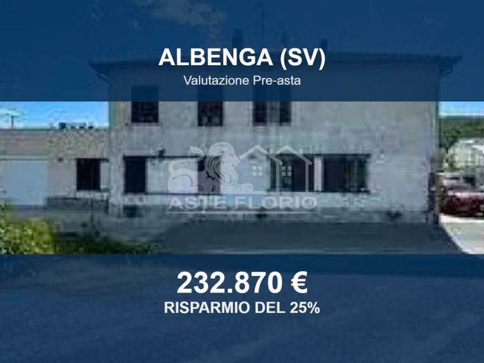 Appartamento con 6 locali in vendita in Via Ciambellino, San Fedele Lusignano, Albenga
