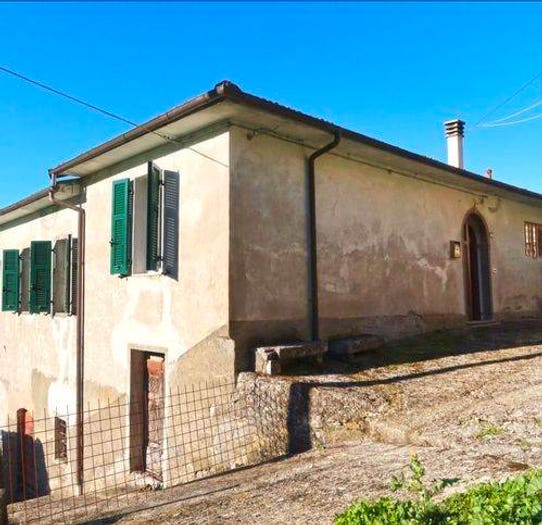 Casa con 6 locali in vendita in Sp, Bagnone
