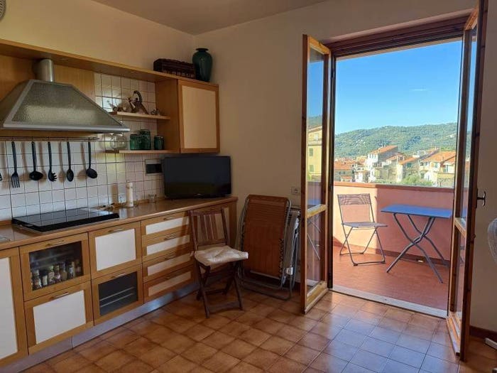 Appartamento bilocale in vendita in Via Imperia, Civezza