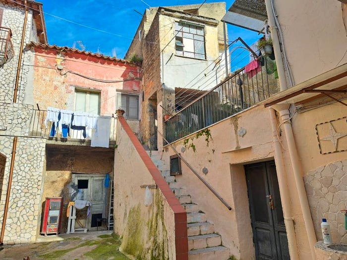 Appartamento bilocale in vendita in Via Sant'Antonio Abate, Centro, Maddaloni