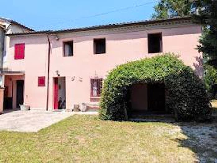 Casa con 5 locali in vendita in Cartoceto