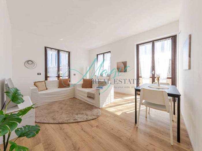Appartamento trilocale in vendita in Via Cesare Battisti, Terrazzano, Rho