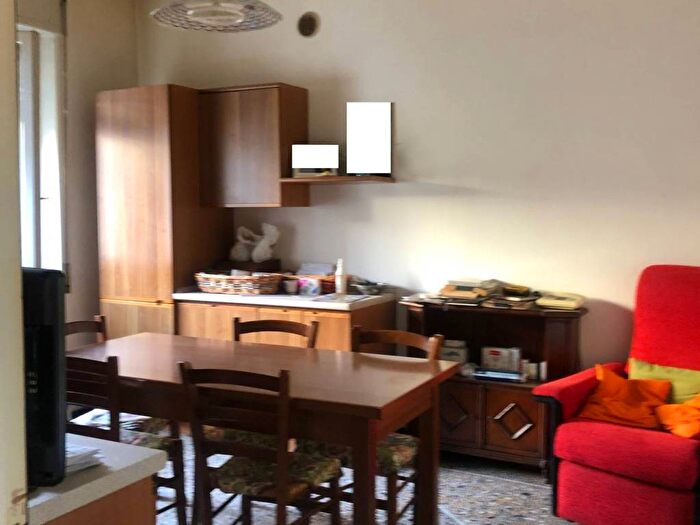 Casa con 6 locali in vendita in Via Giuseppe Zanardelli, Centro, Nave