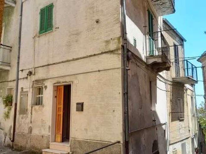Casa quadrilocale in vendita in Vico Festa, Centro, Monteodorisio