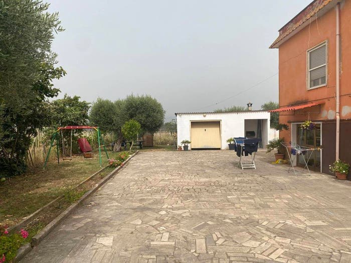 Casa quadrilocale in vendita in Via San Giovanni, San Giovanni, Cisterna di Latina