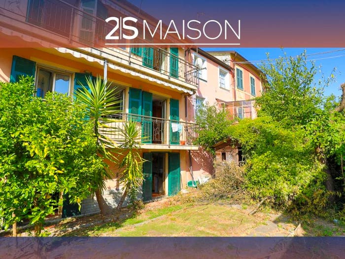 Casa con 6 locali in vendita in Frazione Ognio, Ognio, Neirone