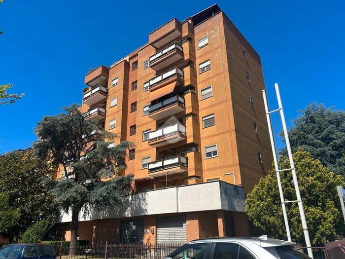 Appartamento quadrilocale in vendita in Via Gran Bretagna, Quartiere Europa, Latina