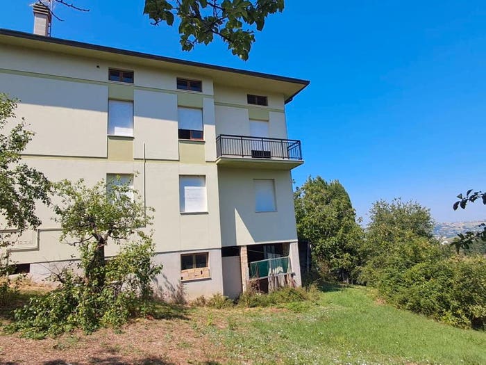 Casa quadrilocale in vendita in Via Italia, Centro, Fermo