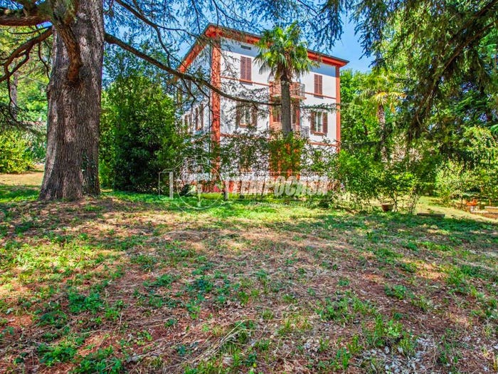 Appartamento con 6 locali in vendita in Via Roma, Centro, Casola Valsenio