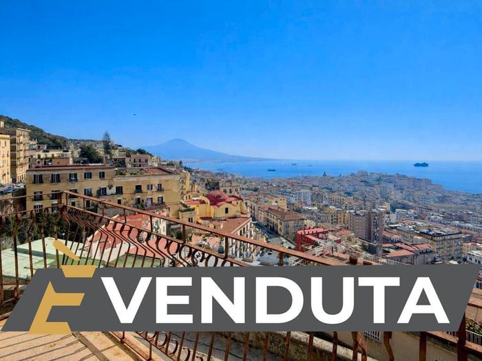 Appartamento quadrilocale in vendita in Via Filippo Palizzi, Vomero, Napoli