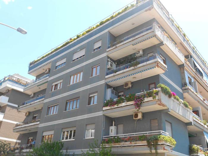 Appartamento trilocale in vendita in Via Costanzo Casana, Ostia Ponente, Roma