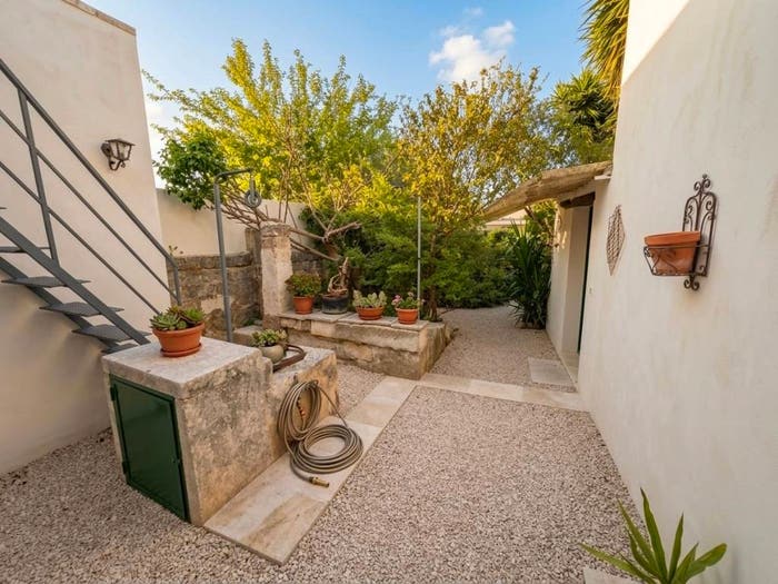 Casa quadrilocale in vendita in Via Ugo Bassi, Collepasso