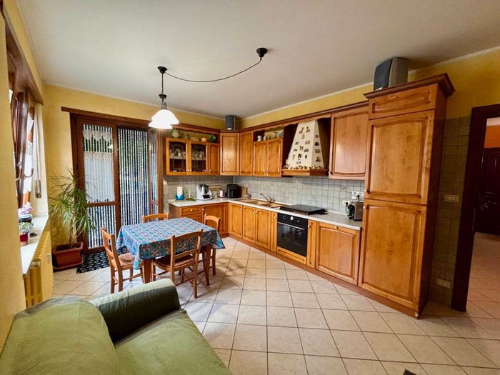 Appartamento trilocale in vendita in Via Monte Manzol, Airali, Luserna San Giovanni