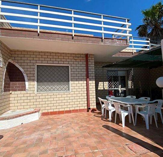 Casa quadrilocale in vendita in Via Castrignano Del Capo, Porto Cesareo