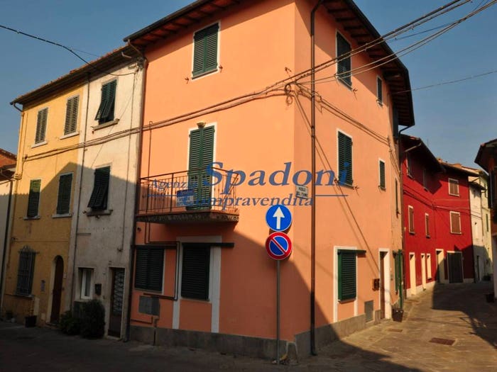 Appartamento trilocale in vendita in Vicolo del Fiume, Centro, Ponte Buggianese