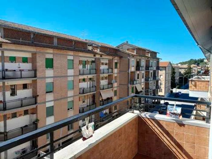 Appartamento con 5 locali in vendita in Gramsci, Via XXIV Maggio CEP, Campobasso