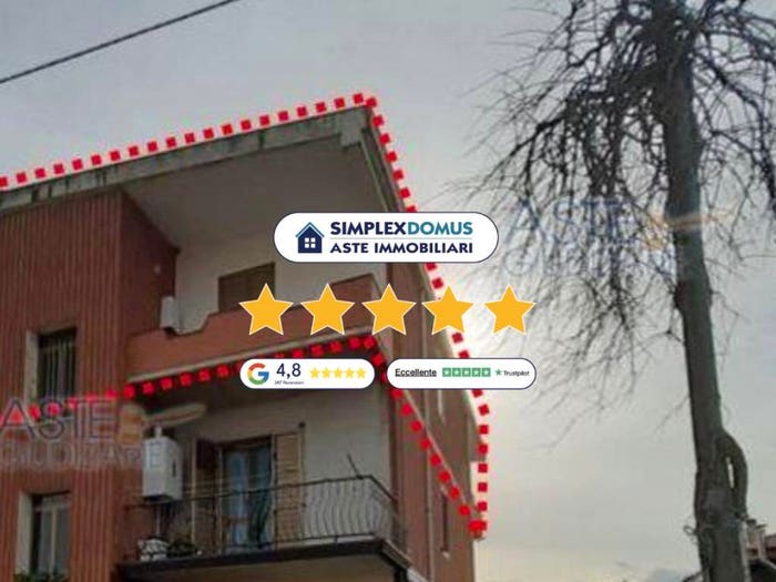 Appartamento con 5 locali in vendita in Via Mannu, Centro, Nuoro