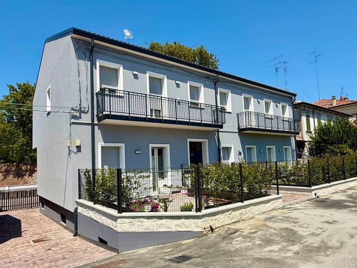 Appartamento quadrilocale in vendita in Via Colombarola, Via Pomposa, Ferrara