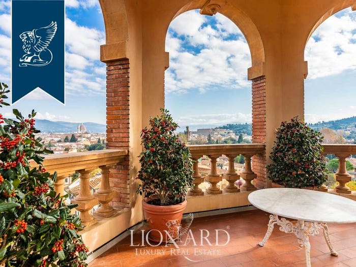Casa con 6 locali in vendita in Marignolle Bellosguardo, Firenze