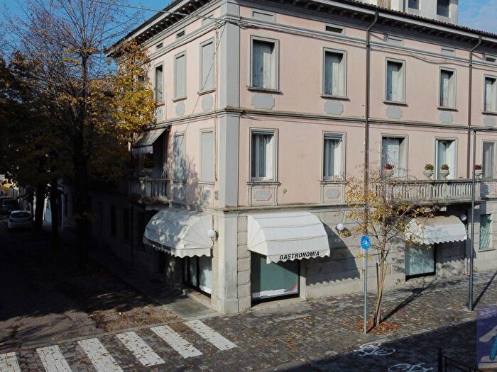 Casa in vendita in Via Nazario Sauro, Centro, Fabbrico
