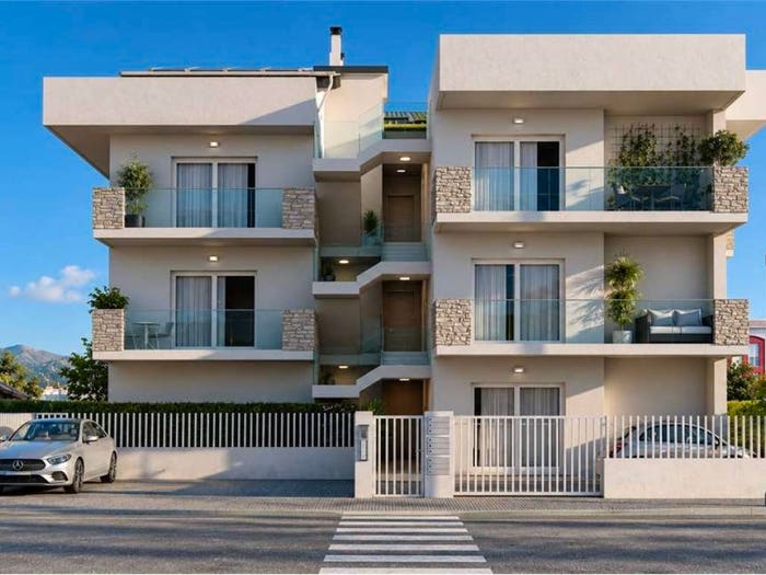Appartamento trilocale in vendita in VIA PASCOLI, Centro, Pula