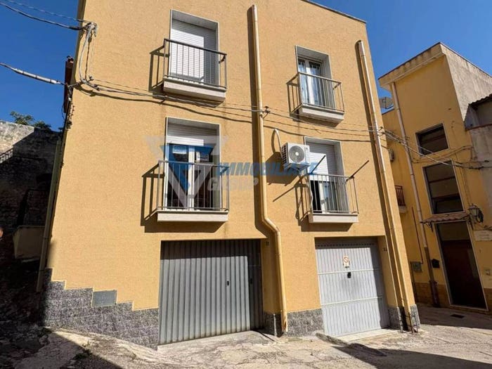 Casa trilocale in vendita in VIA SAN CRISTOFORO, Centro, Melilli