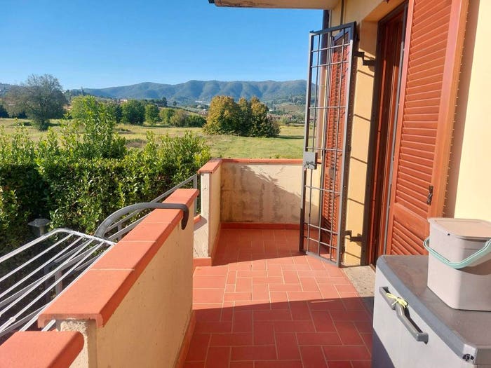 Appartamento trilocale in vendita in Seano, Carmignano