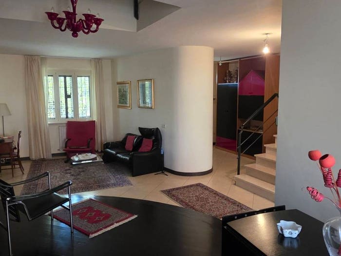Casa con 6 locali in vendita in Via Stefano Morellina, Città del Cinema Aeroporto, Foggia