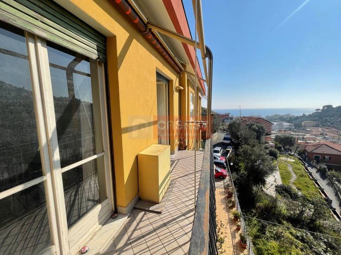 Appartamento quadrilocale in vendita in Via Privata Neghelli, Fenarina Via Neghelli Collina di Ponente, Alassio