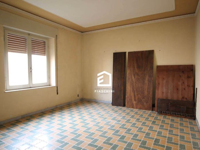 Appartamento trilocale in vendita in Via Cristoforo Colombo, Attigliano